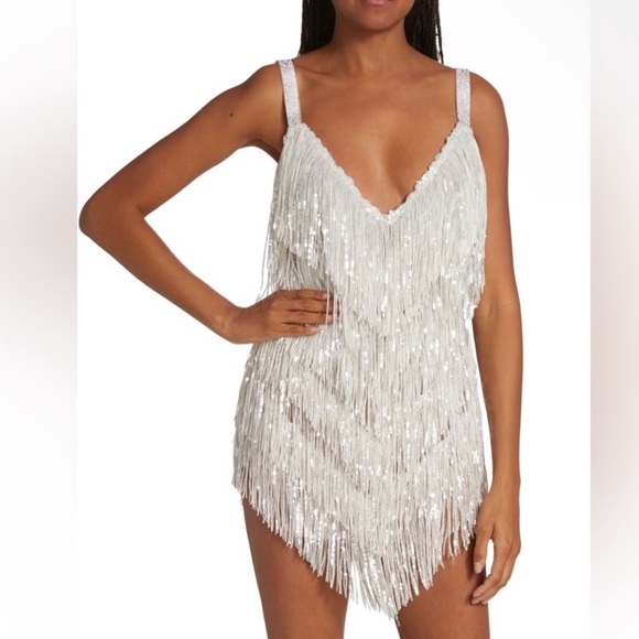 NWT Bronx and Banco Barbie Blanc Fringe V-Neck Mini - reception dress - Size S - Picture 7 of 16